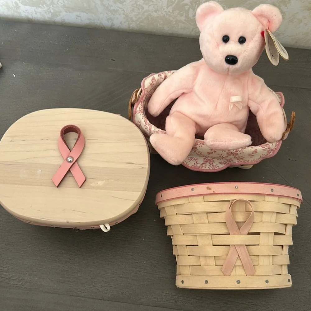 Longaberger HOH 2002 White Pink Basket Liner Protector Lid Tie-On Avon Bear New